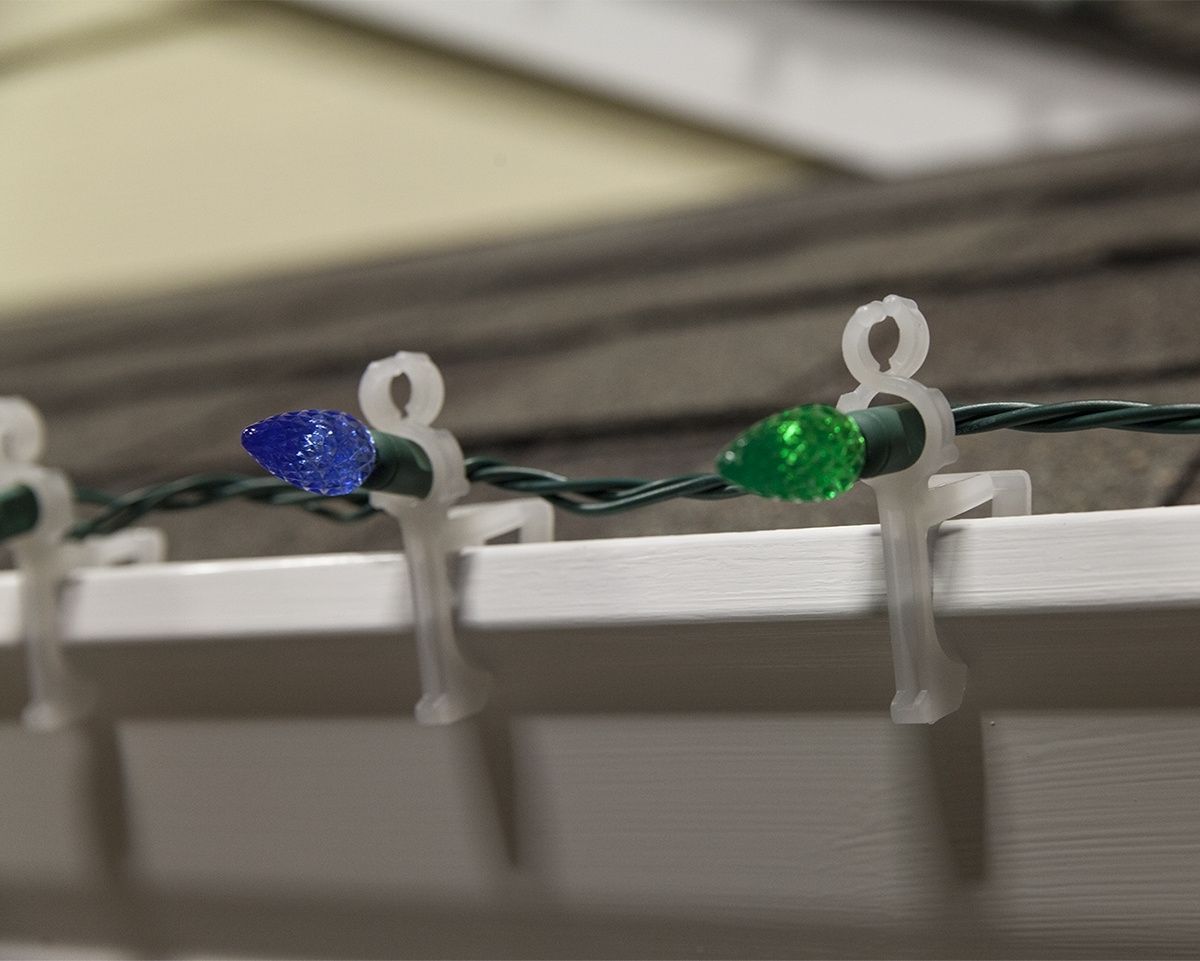 Newest Christmas Light Clips Guide Inside Outdoor Hooks For Hanging Lights (View 19 of 20)