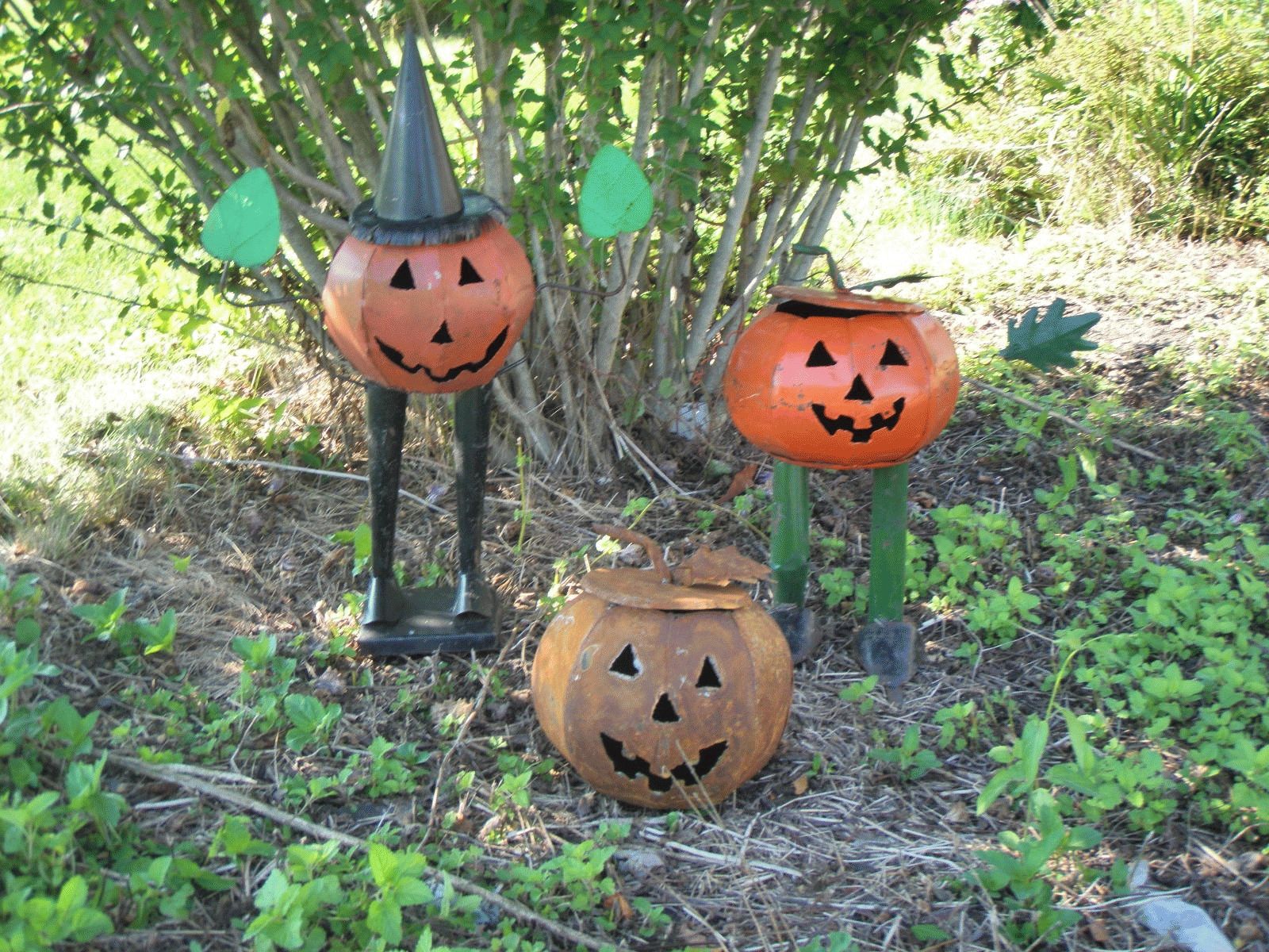 Outdoor Pumpkin Lanterns Inside Latest The Ole Rusty Metal Pumpkin – Three Sizes To Decorate (View 11 of 20)