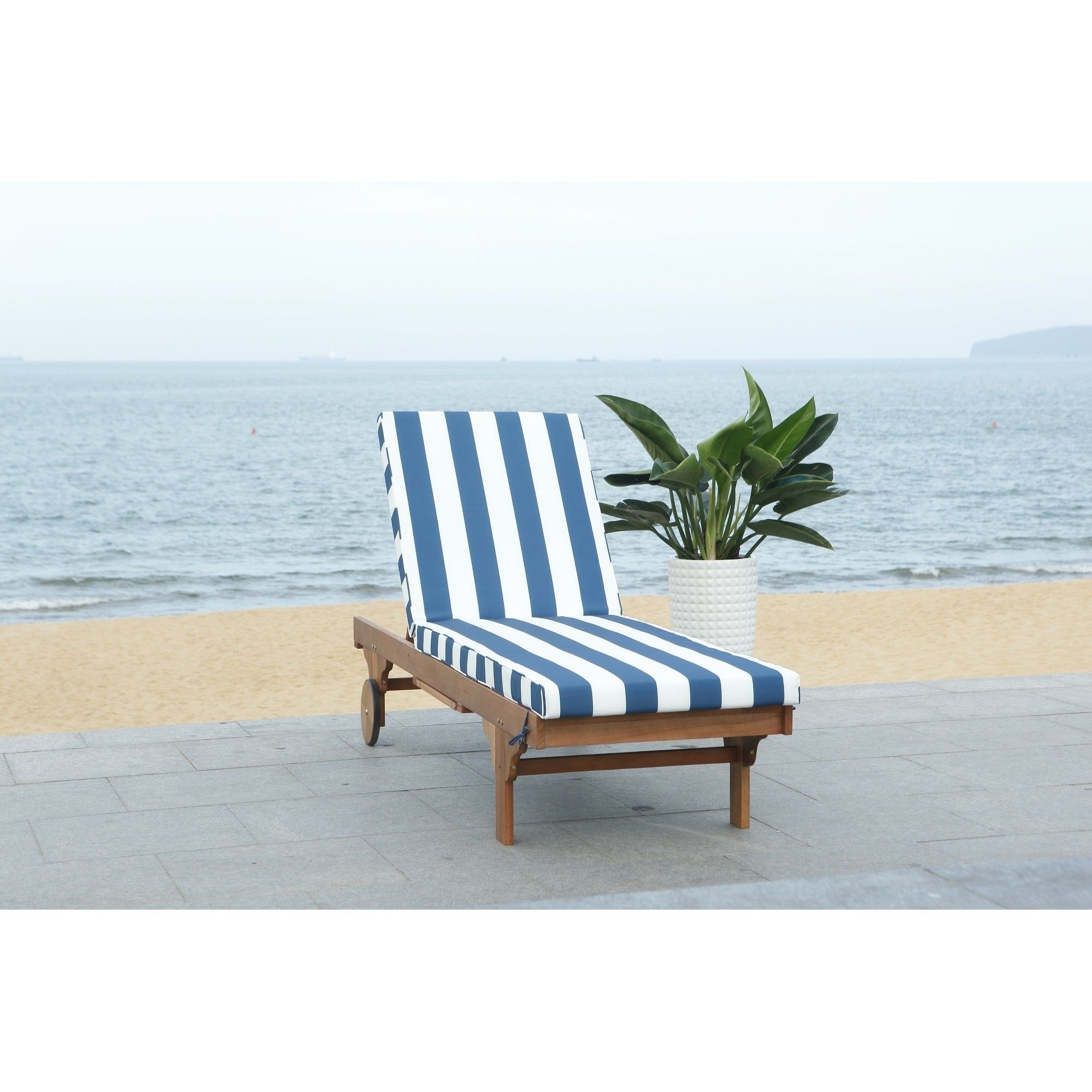 Cart Wheel Adjustable Chaise Lounge Chairs Throughout Current Safavieh Outdoor Living Newport Navy/ White Stripe Cart Wheel Adjustable  Chaise Lounge Chair – 27.6" X 78.7" X  (View 8 of 25)