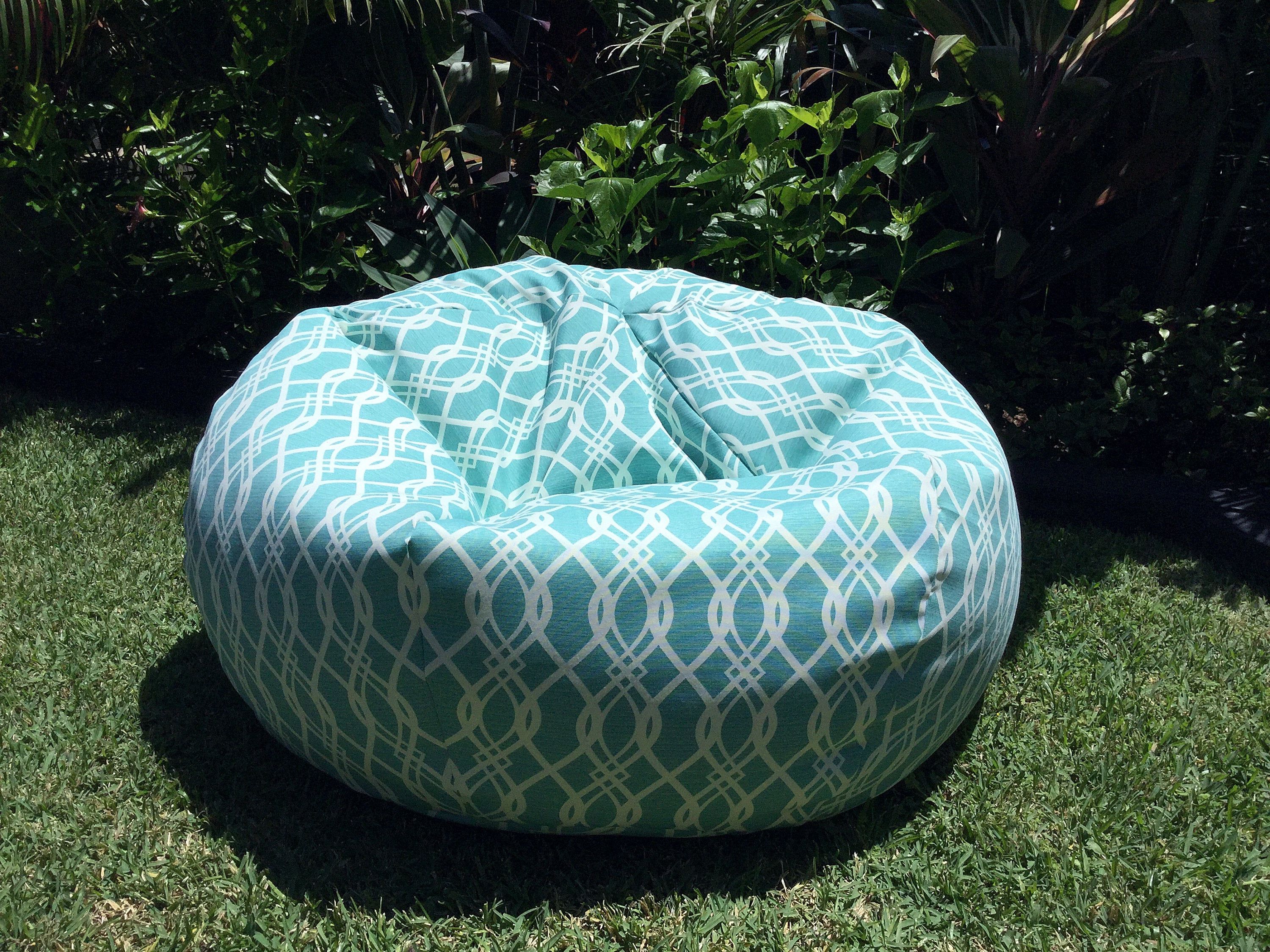 Indoor/outdoor Vertical Stripe Bean Bag Chair Loungers Throughout Well Known Bean Bags Outdoor (View 25 of 25)