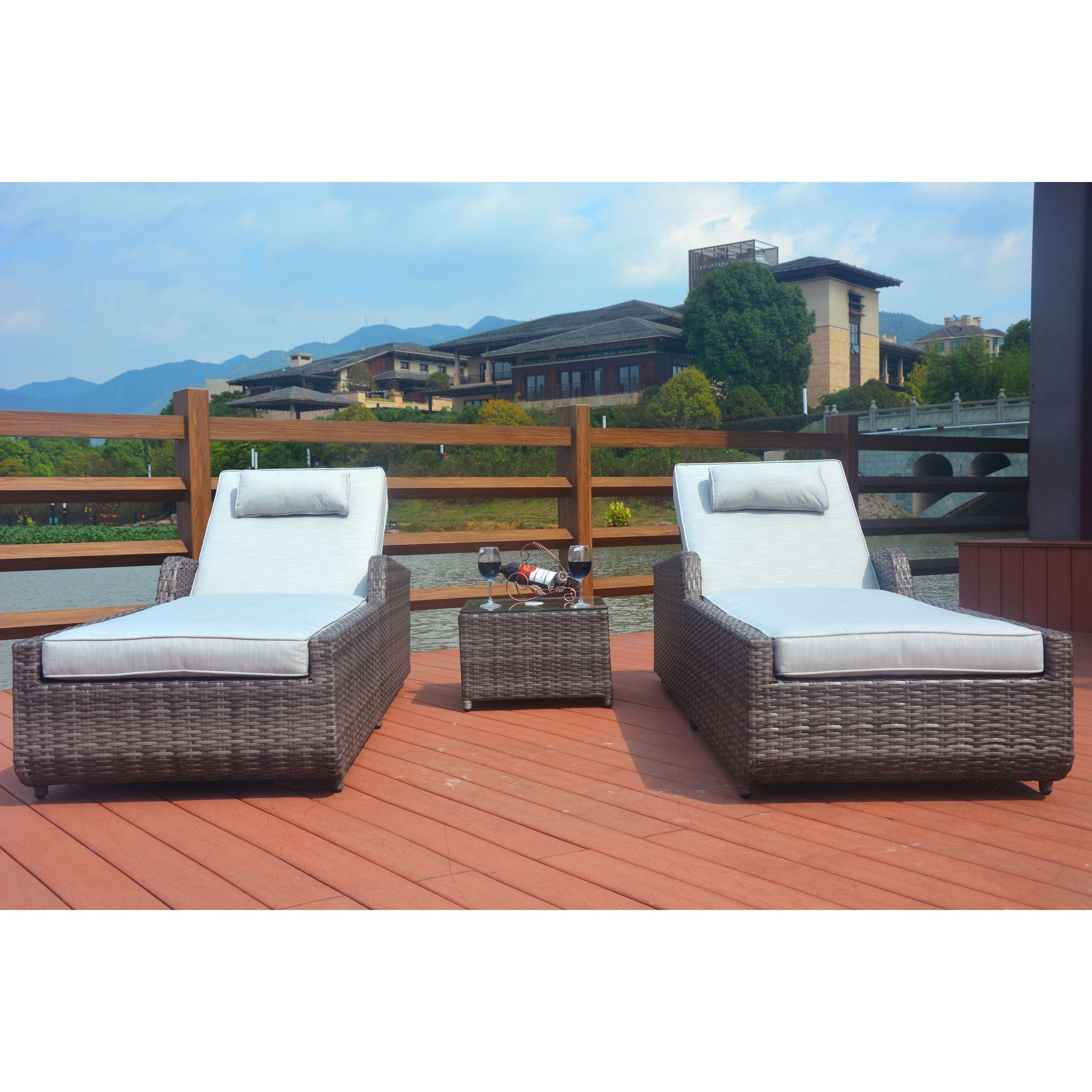 Jamaica Outdoor Wicker Chaise Lounges Throughout Most Popular Jamaica 3 Piece Natural Wicker Outdoor Adjustable Chaise (View 18 of 25)