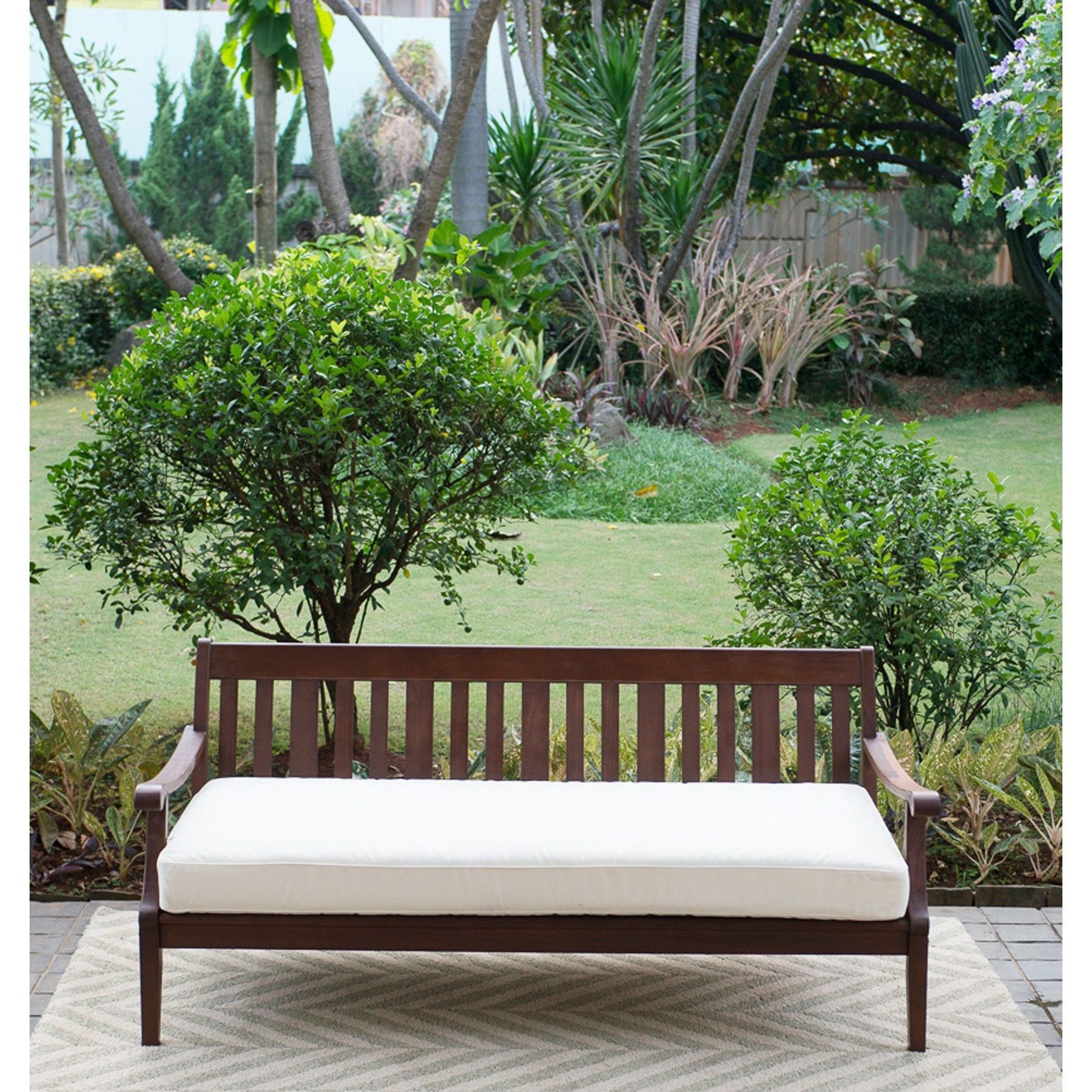 2019 Cambridge Casual Como Daybed With Seat Cushion (cushion Pertaining To Dowling Patio Daybeds With Cushion (View 9 of 25)