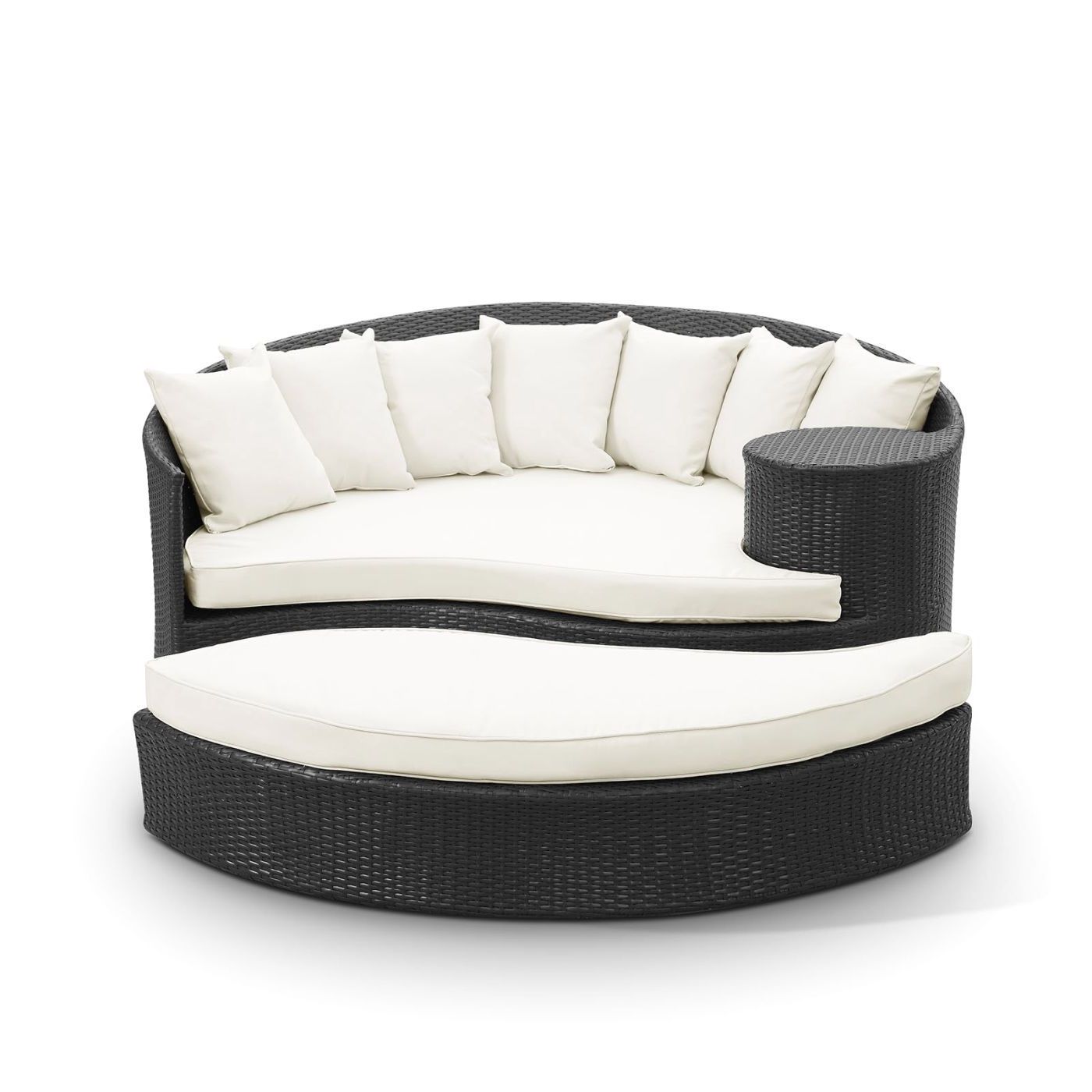 Fashionable Ellanti Patio Daybeds With Cushions Regarding Furniture: Cool Patio Daybed With Alluring Cushions For (View 14 of 25)