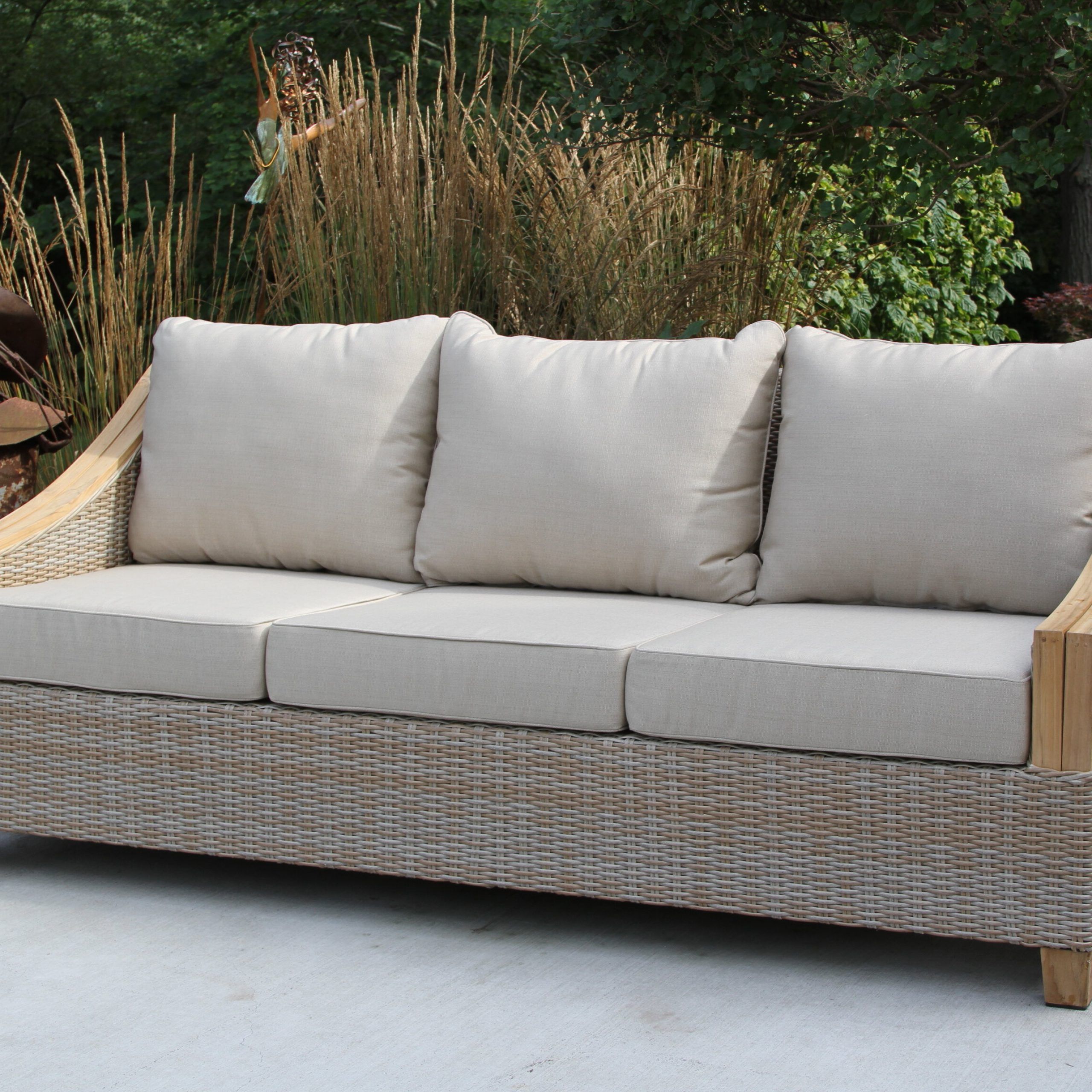 Most Recent Lawson Patio Sofas With Cushions Inside Kincaid Teak Patio Sofa With Sunbrella Cushions (View 15 of 25)