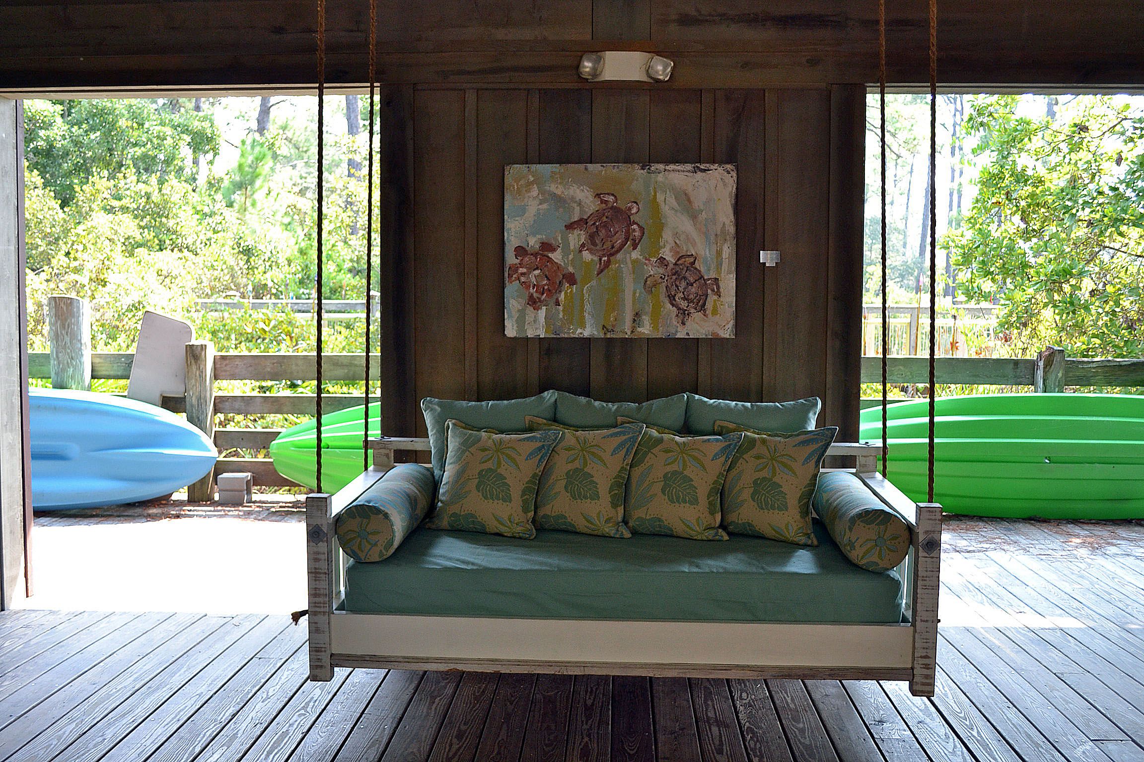 Most Up To Date Daybed Porch Swings With Stand Pertaining To Furniture: Gorgeous Porch Swings For Terrace Ideas — Jones (View 17 of 25)