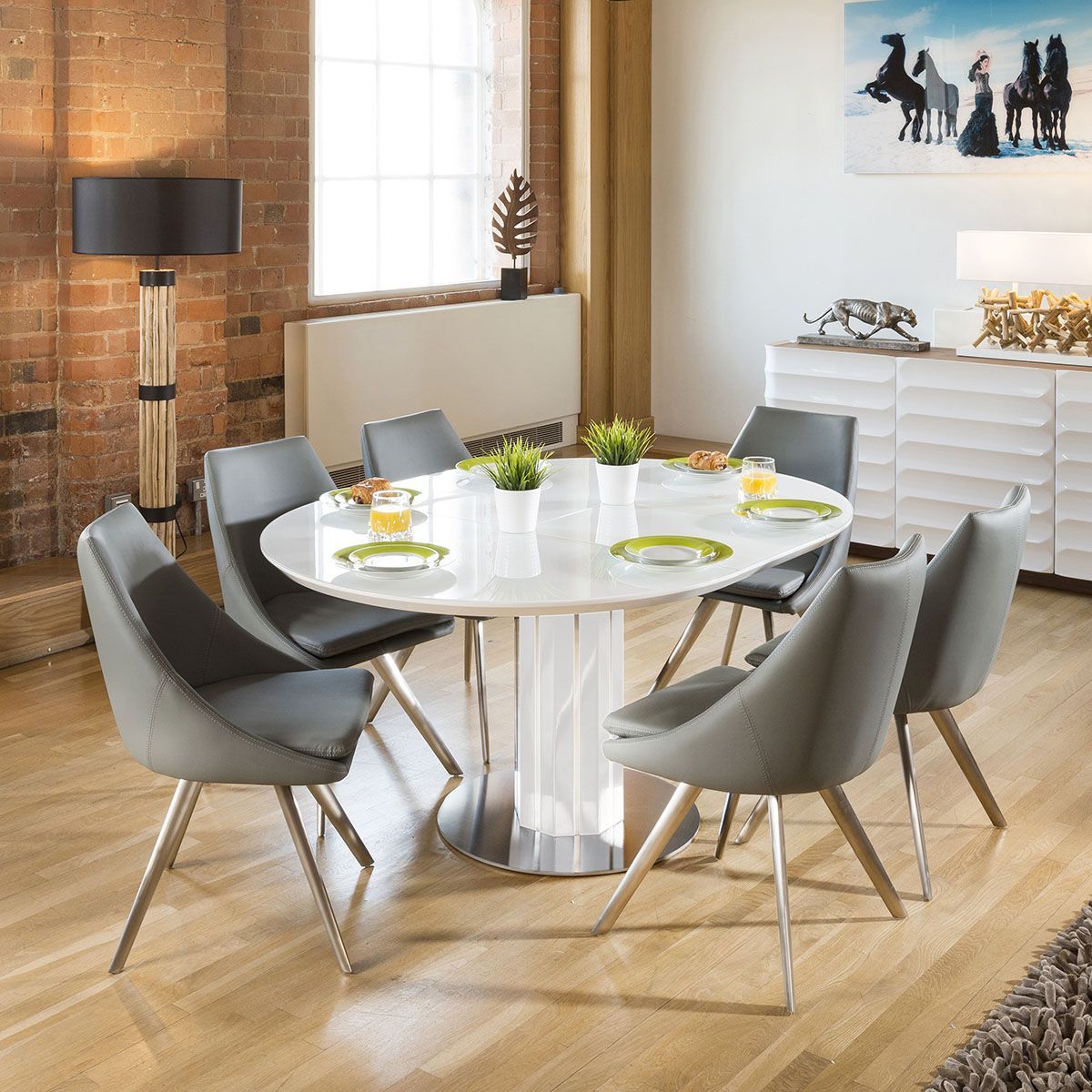 Best And Newest Extendable Oval Dining Sets With Regard To Modern Extending Dining Set Round / Oval Glass Wht Table 6 Grey Chairs (View 12 of 15)