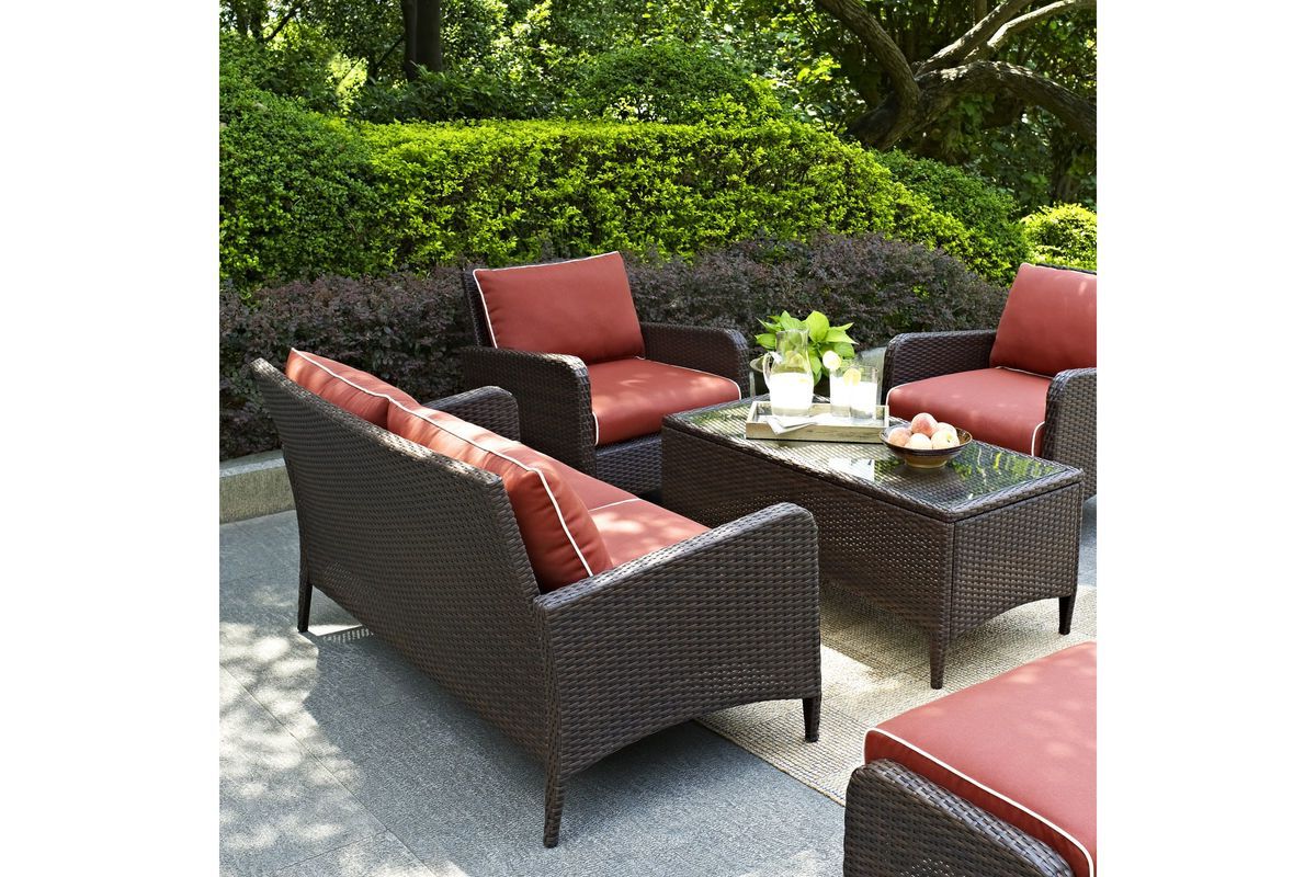 Preferred 4 Piece Outdoor Wicker Seating Sets Regarding Kiawah 4 Piece Outdoor Wicker Seating Set With Sangria Cushionscrosley (View 7 of 15)