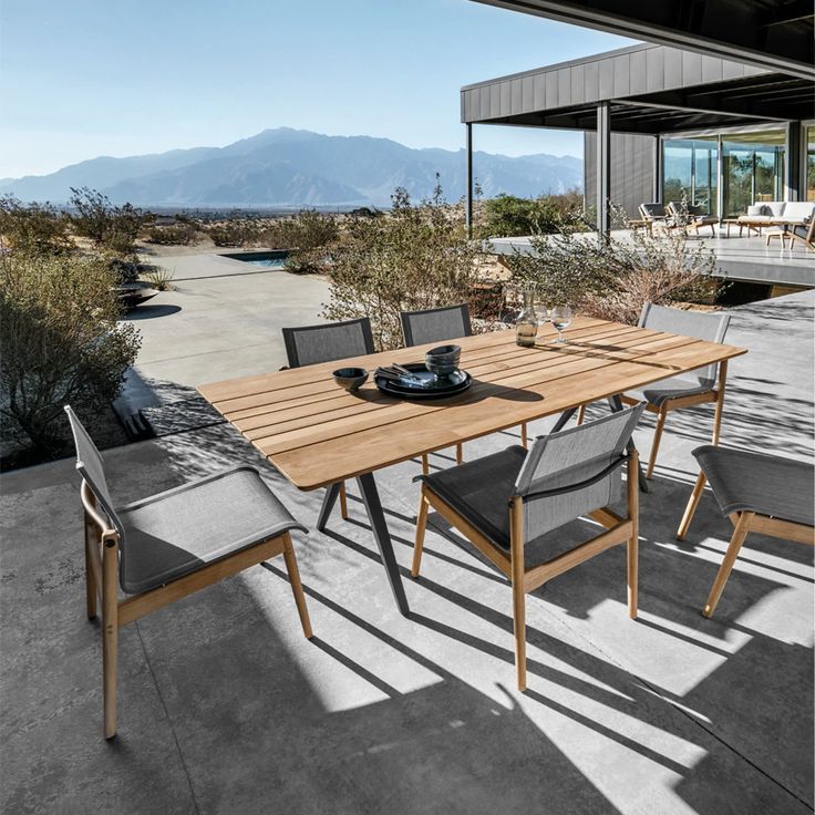 White Rectangular Patio Dining Sets Intended For Most Current Gloster Split 6 Seat Rectangular Dining Set (View 11 of 15)