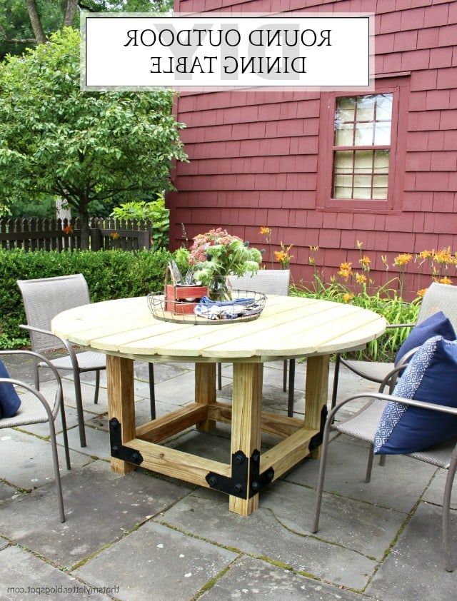Famous Diy Round Outdoor Dining Table With Outdoor Accents – Jaime Costiglio With Regard To Circular Outdoor Tables (View 1 of 15)