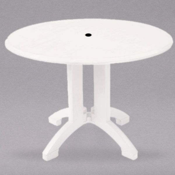 Grosfillex Ut380004 Atlanta 42" White Round Molded Melamine Outdoor Table  With Umbrella Hole Within Favorite Melamine Outdoor Tables (View 13 of 15)