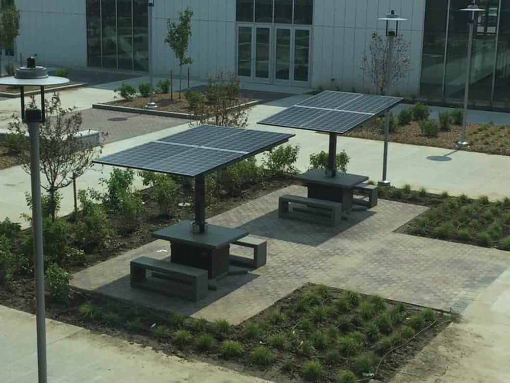 Most Up To Date Outdoor Tables With Charging Station In Sunbolt – Solar Charging Station & Table For Outdoor Working (View 3 of 15)