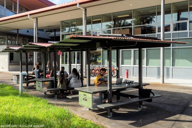 New Outdoor Gathering Places At Uh Hilo: Solar Powered E Charging Stations  – Uh Hilo Stories With Regard To Widely Used Outdoor Tables With Charging Station (View 15 of 15)